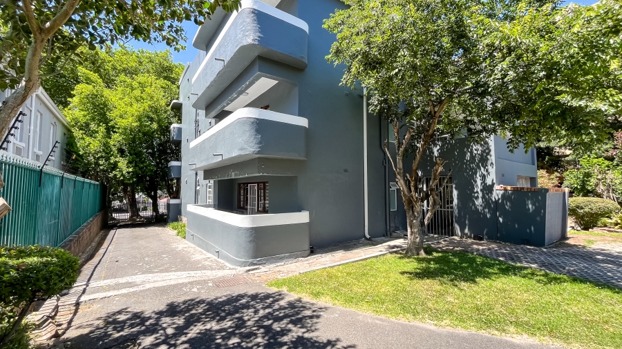 1 Bedroom Property for Sale in Rondebosch Western Cape